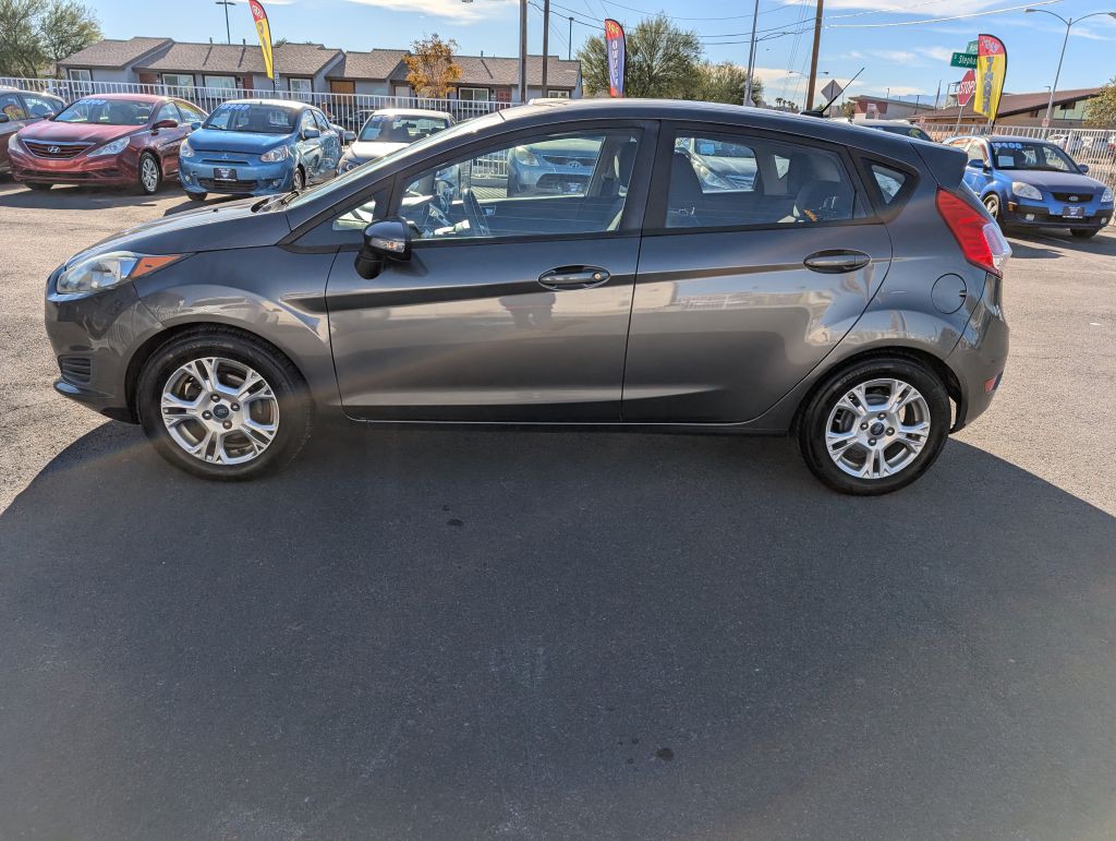 2015 Ford Fiesta Image 3