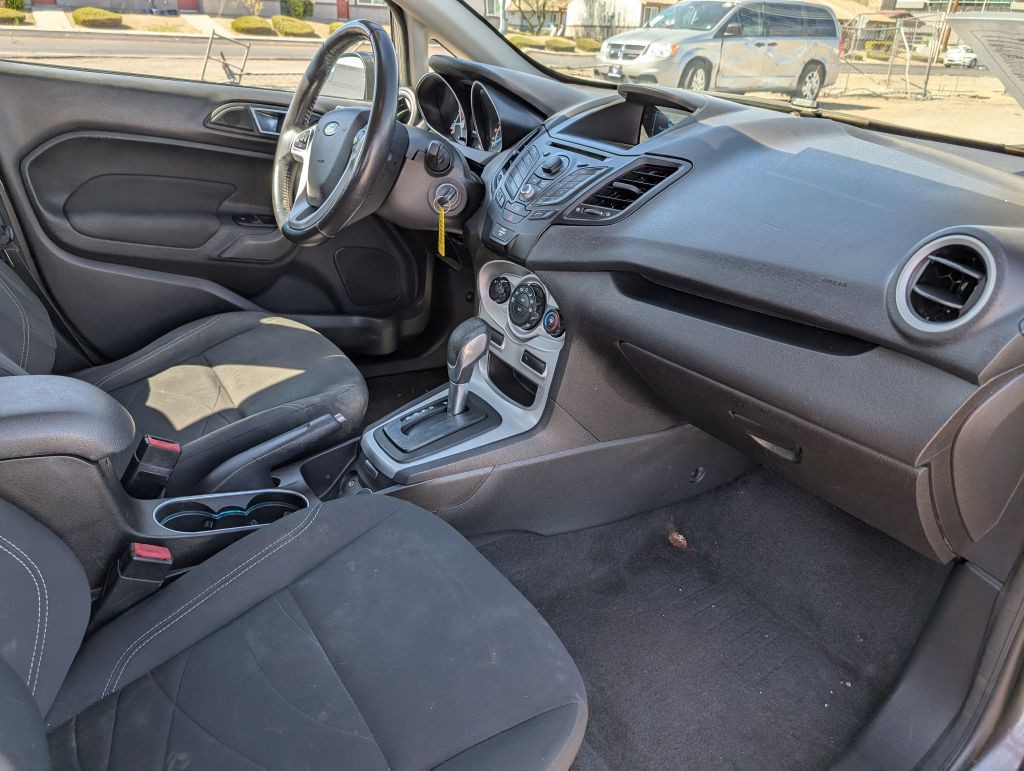2015 Ford Fiesta Image 7