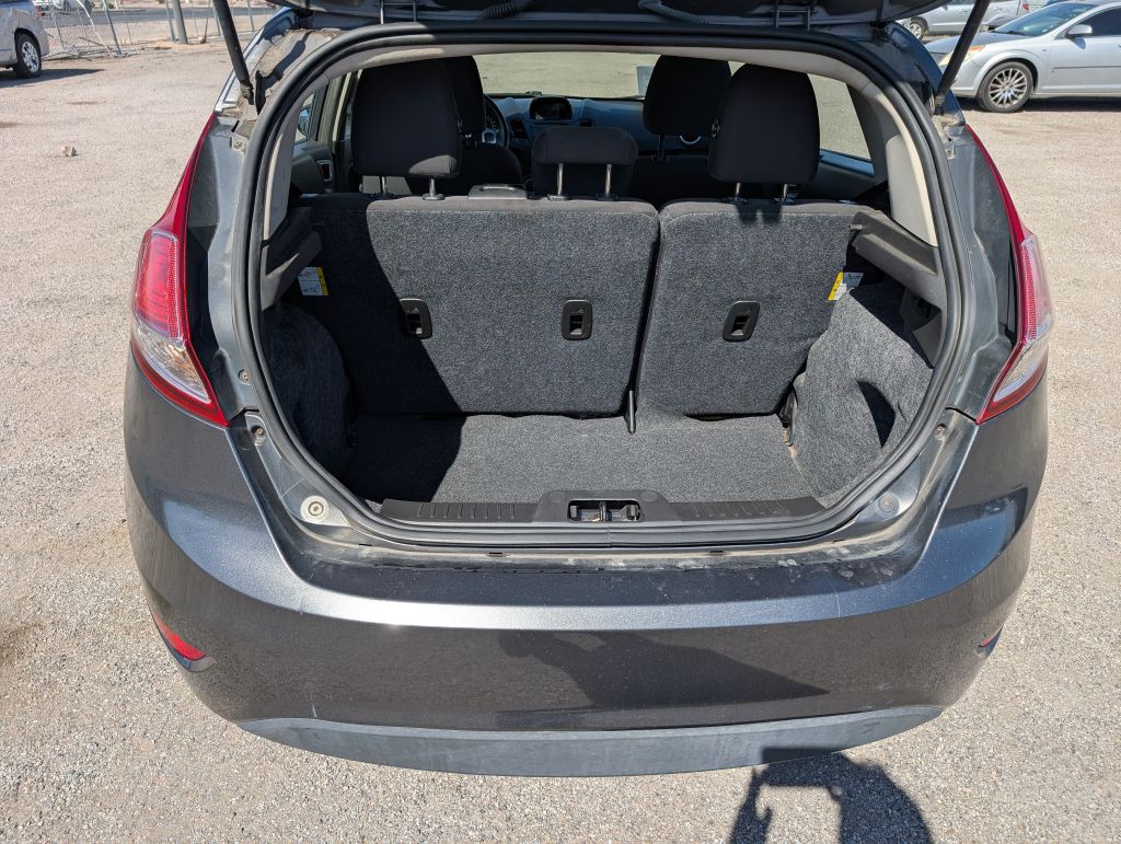 2015 Ford Fiesta Image 10