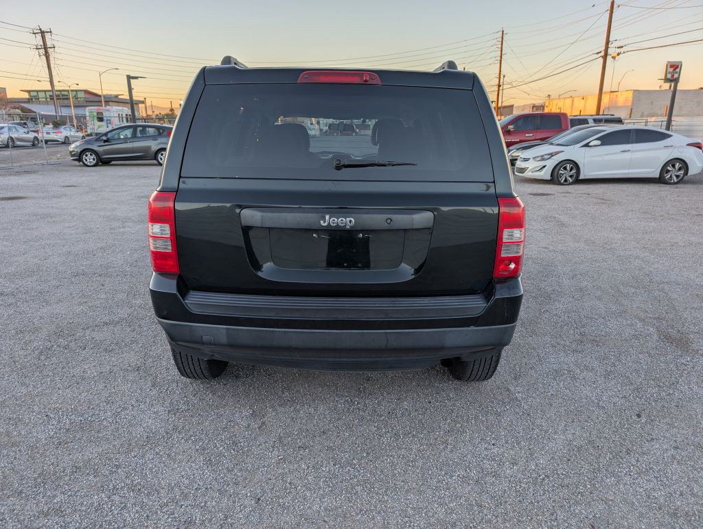 2013 Jeep Patriot Image 2