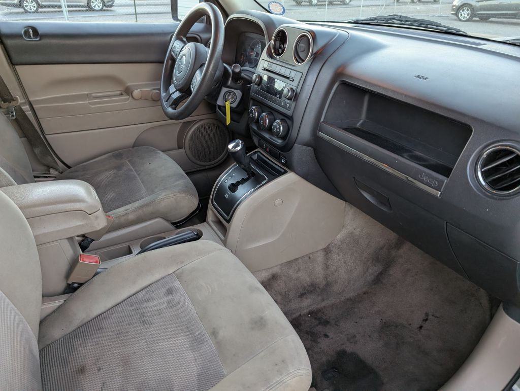 2013 Jeep Patriot Image 8