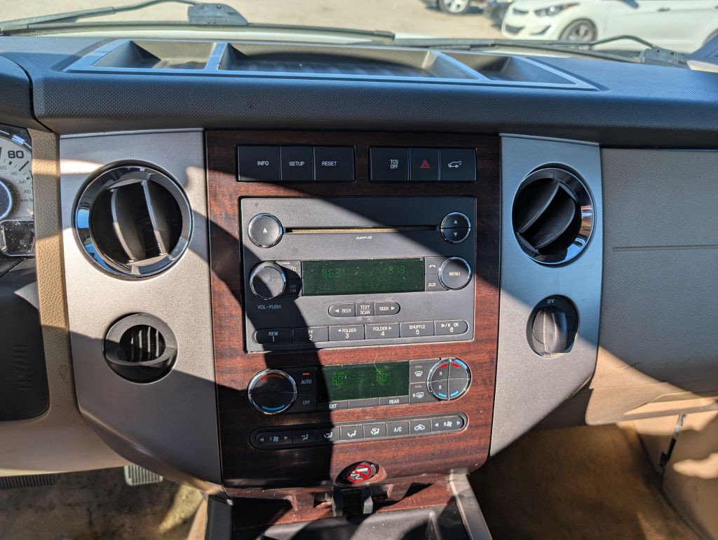 2013 Ford Expedition Image 9