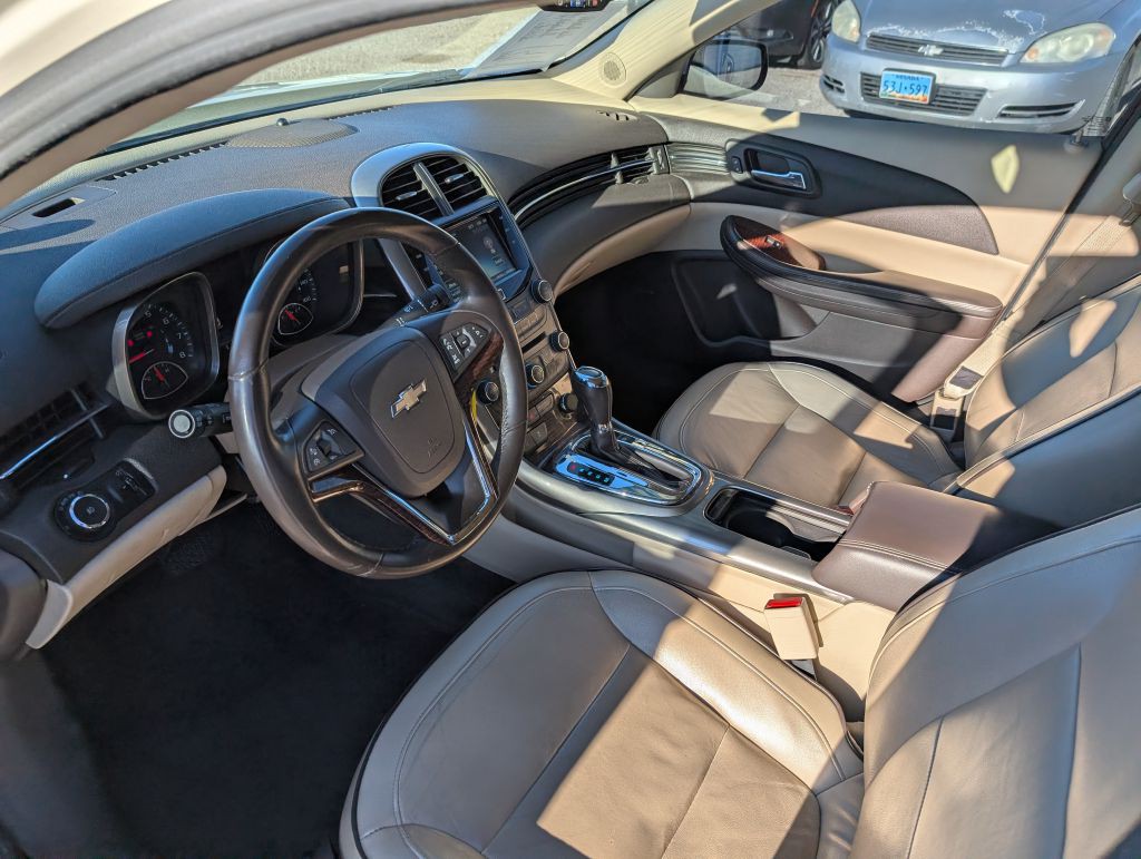 2013 Chevrolet Malibu Image 7