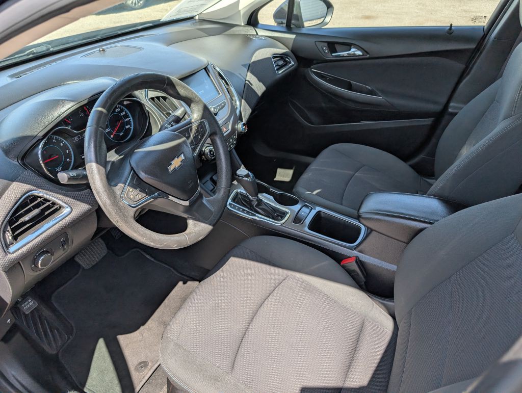2017 Chevrolet Cruze Image 7