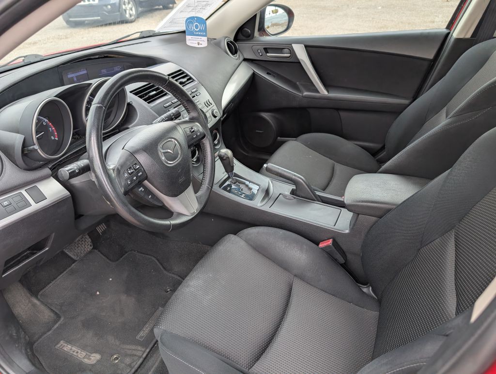 2012 Mazda Mazda3 Image 8