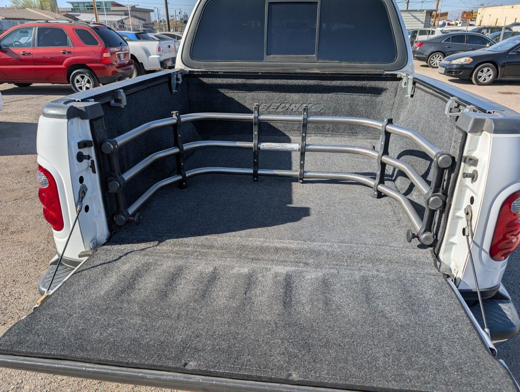 2003 Ford F-150 Image 11