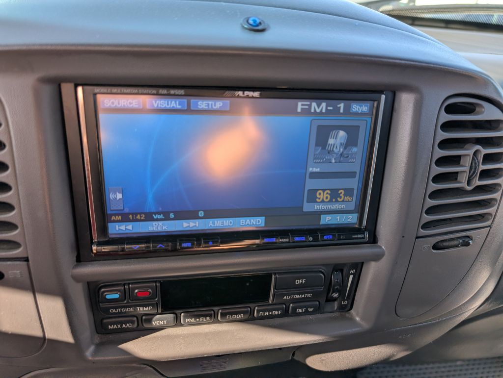 2003 Ford F-150 Image 13