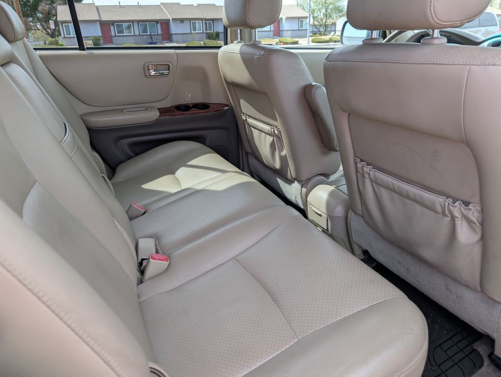 2005 Toyota Highlander Image 9