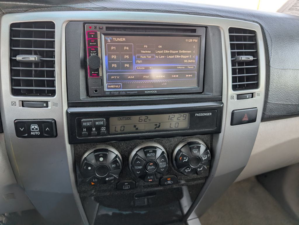 2003 Toyota 4Runner Image 10