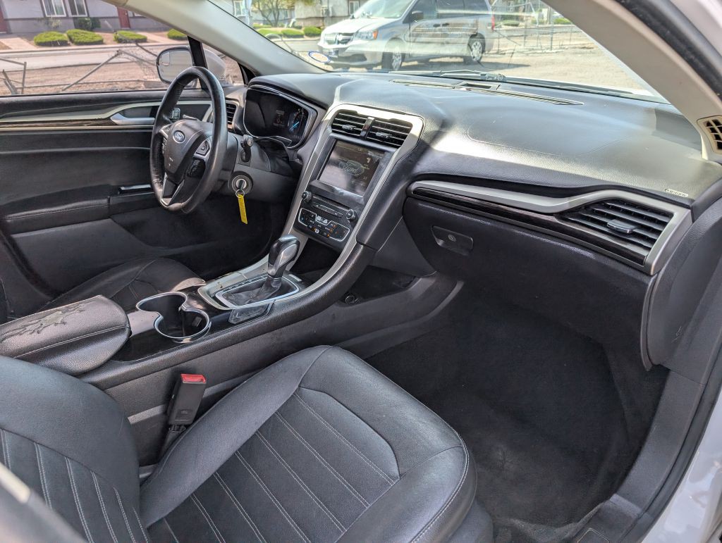 2016 Ford Fusion Image 7