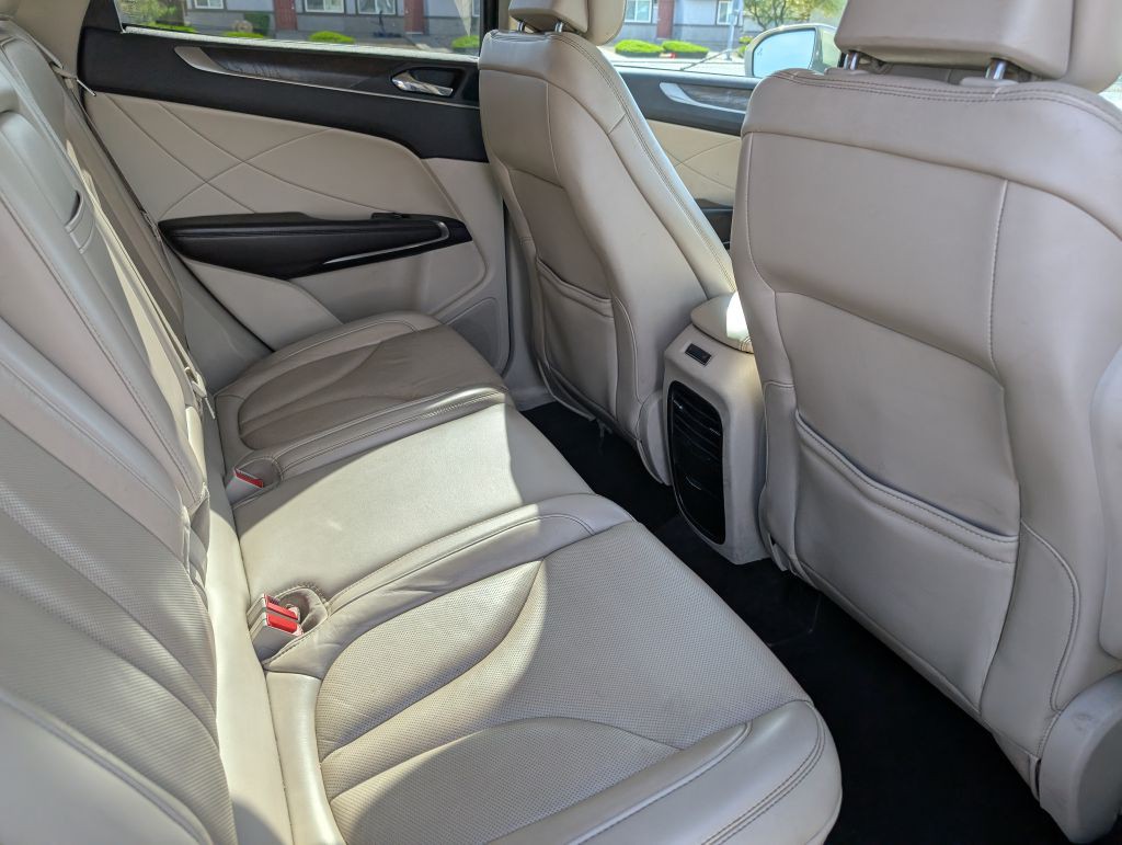 2017 Lincoln MKC Image 12