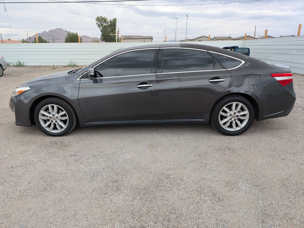 2014 Toyota Avalon Image 3