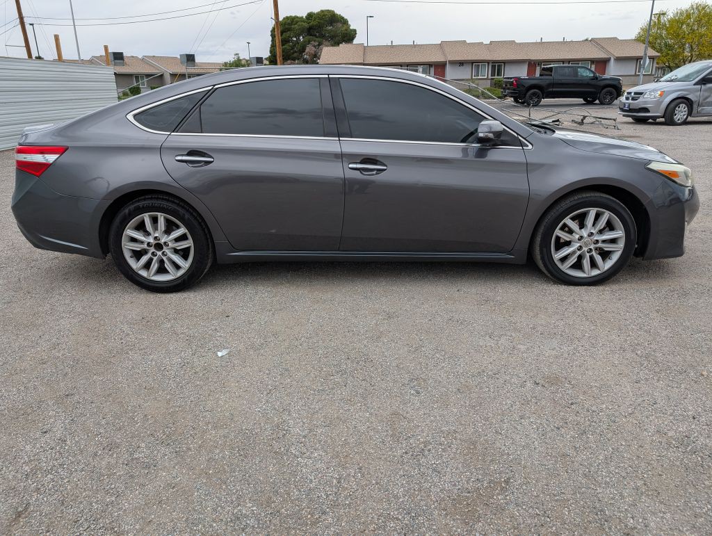 2014 Toyota Avalon Image 4