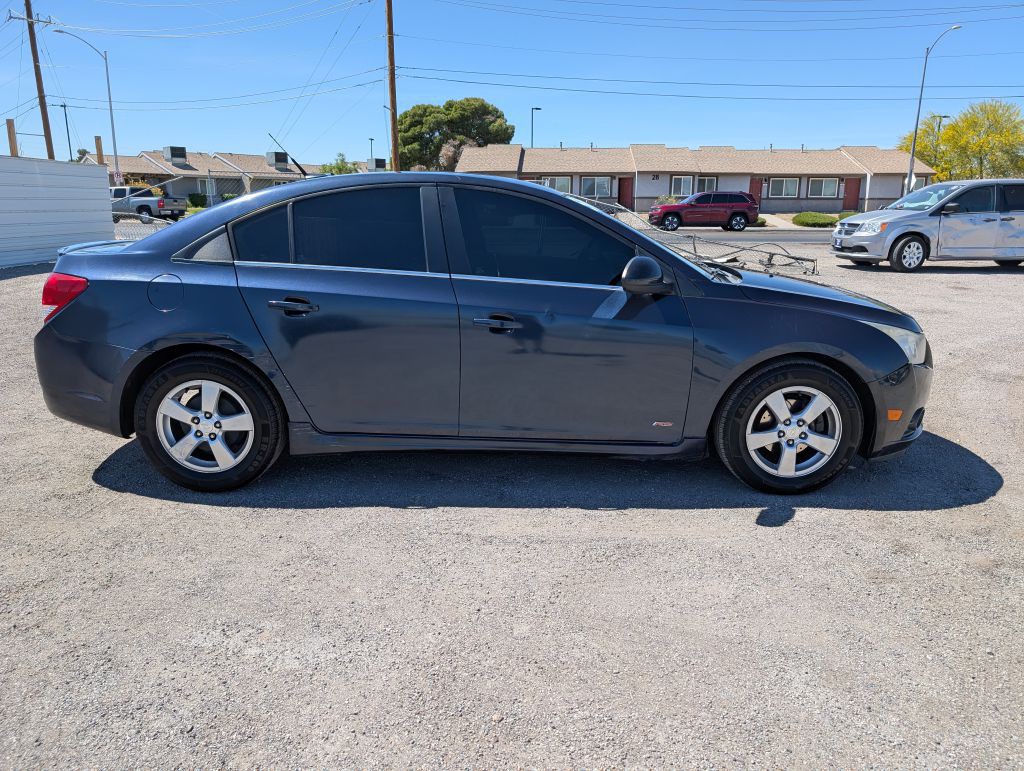 2014 Chevrolet Cruze Image 5