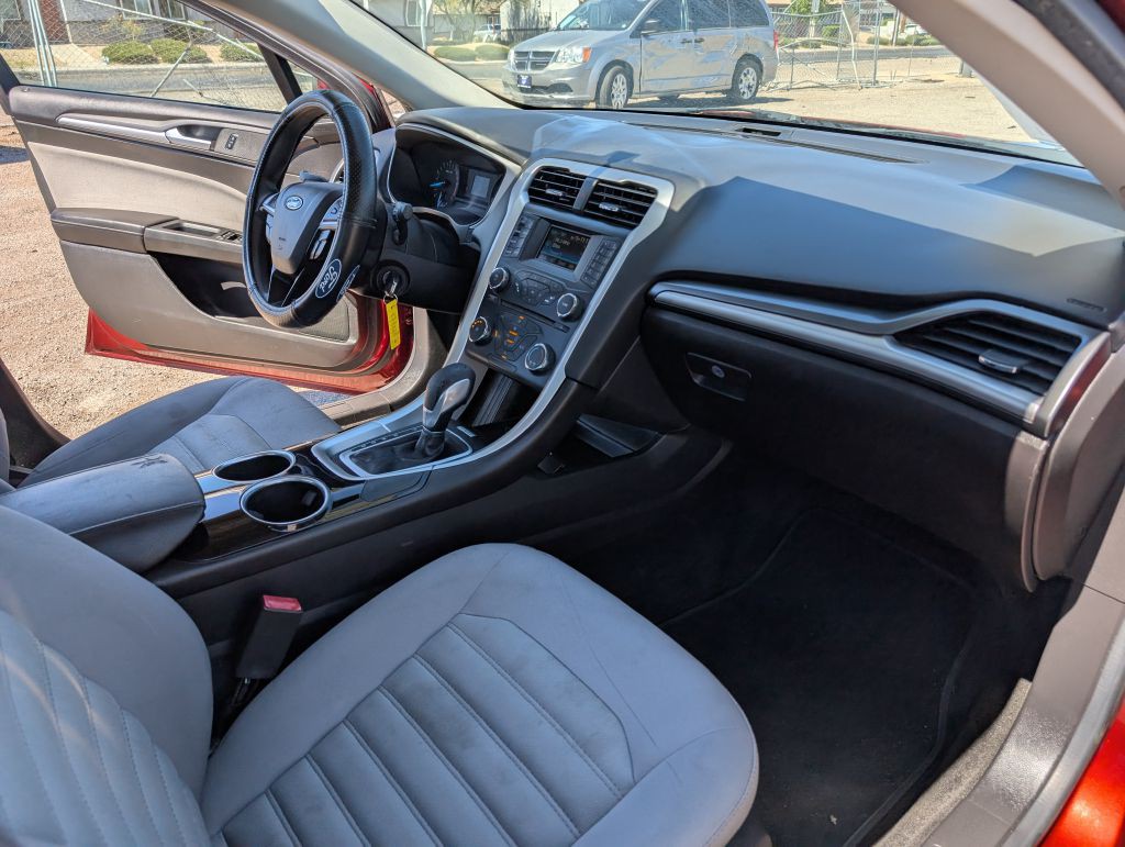 2014 Ford Fusion Image 8