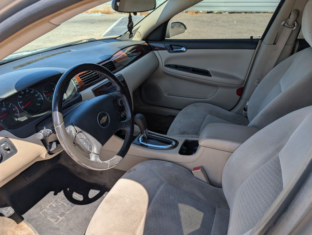 2011 Chevrolet Impala Image 7