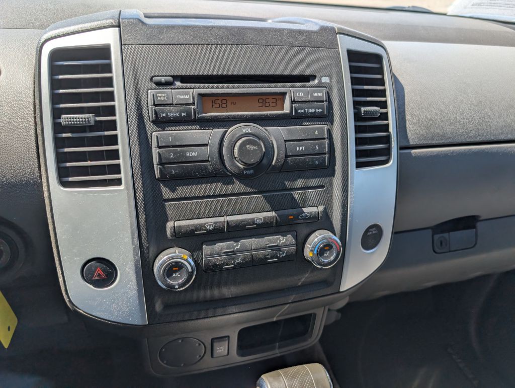 2010 Nissan Xterra Image 11