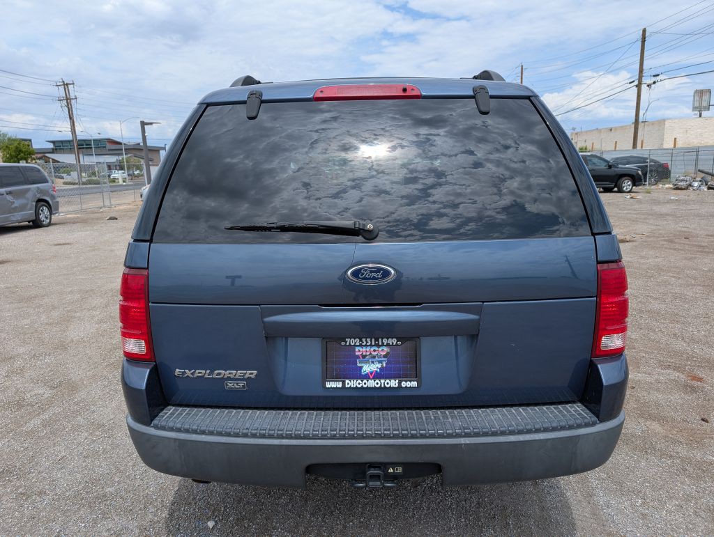 2003 Ford Explorer Image 2