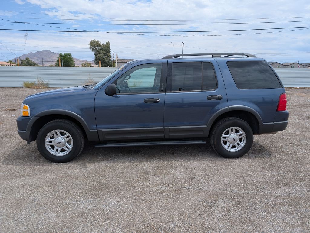 2003 Ford Explorer Image 3