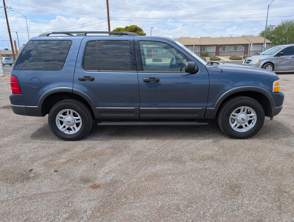 2003 Ford Explorer Image 5