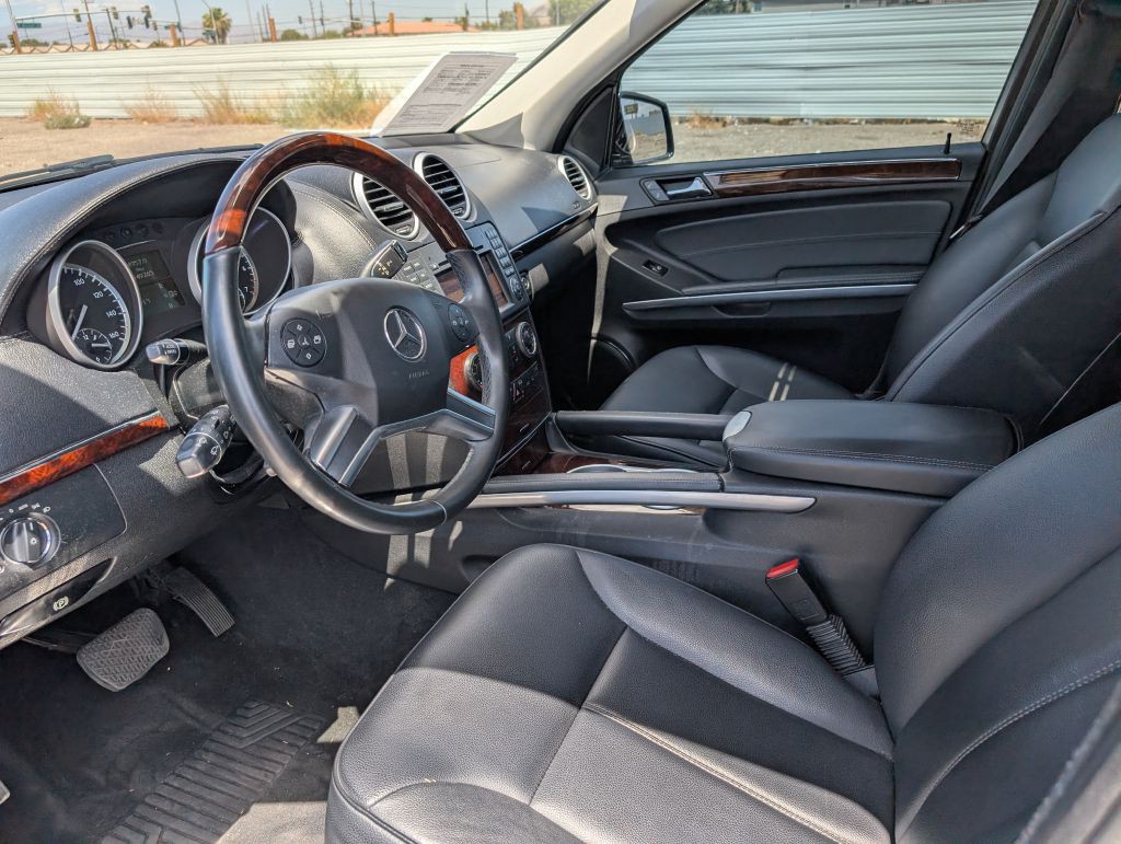 2011 Mercedes-Benz GL-Class Image 7