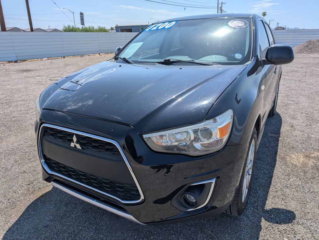 2014 Mitsubishi Outlander Image 4