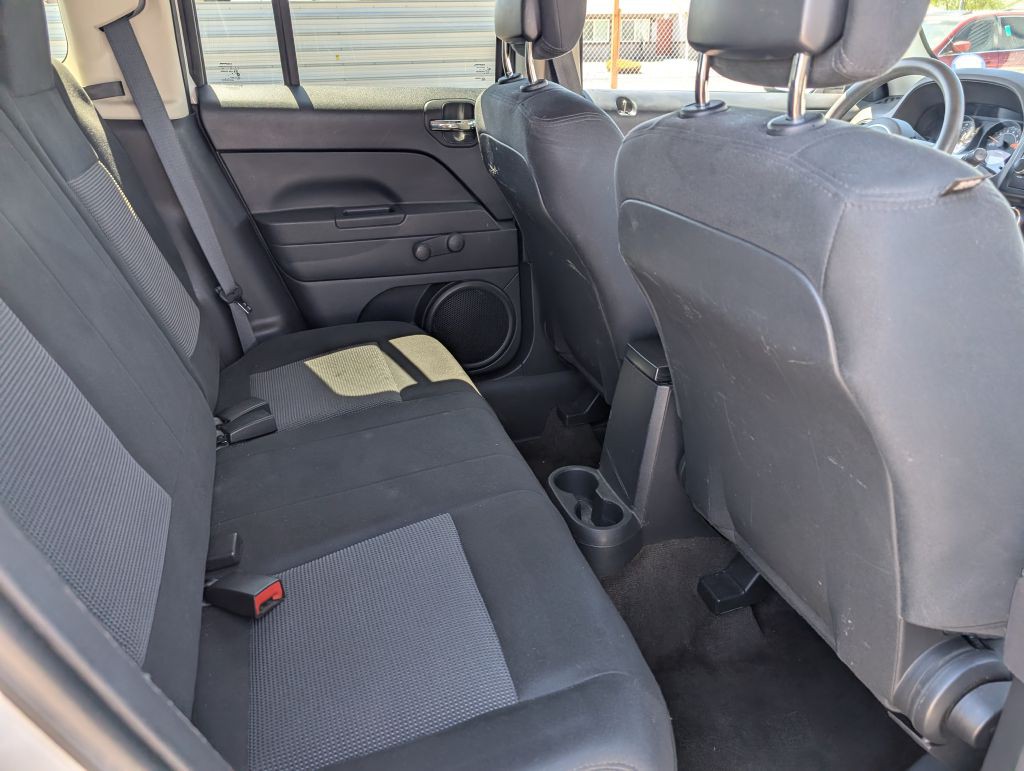 2014 Jeep Patriot Image 12
