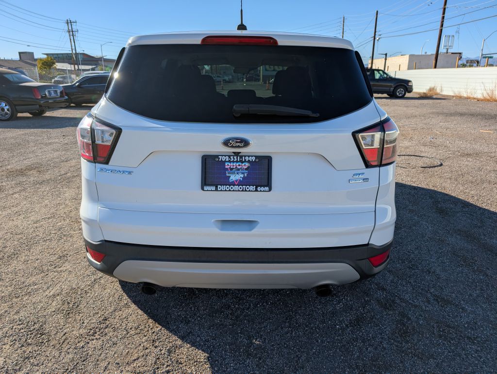 2017 Ford Escape Image 2