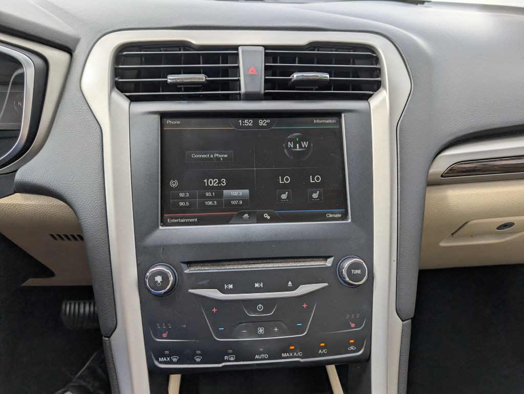 2014 Ford Fusion Image 10