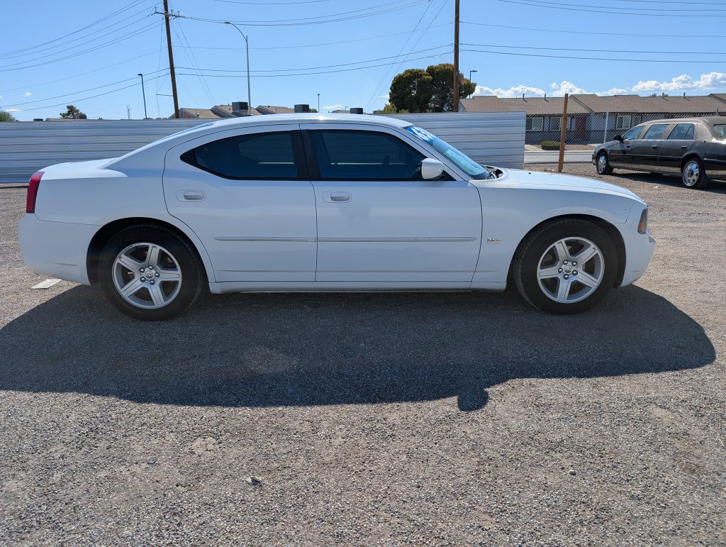 2010 Dodge Charger Image 4