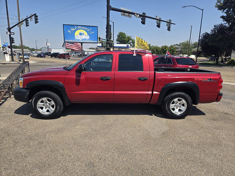 2007 Dodge Dakota Image 5
