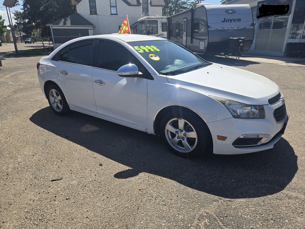 2016 Chevrolet Cruze Image 3