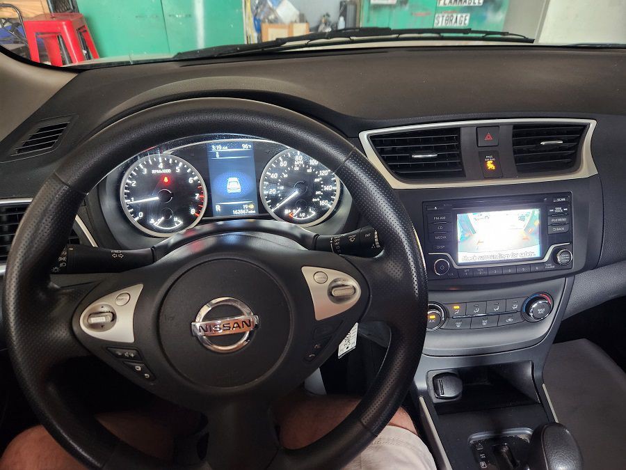 2018 Nissan Sentra Image 5