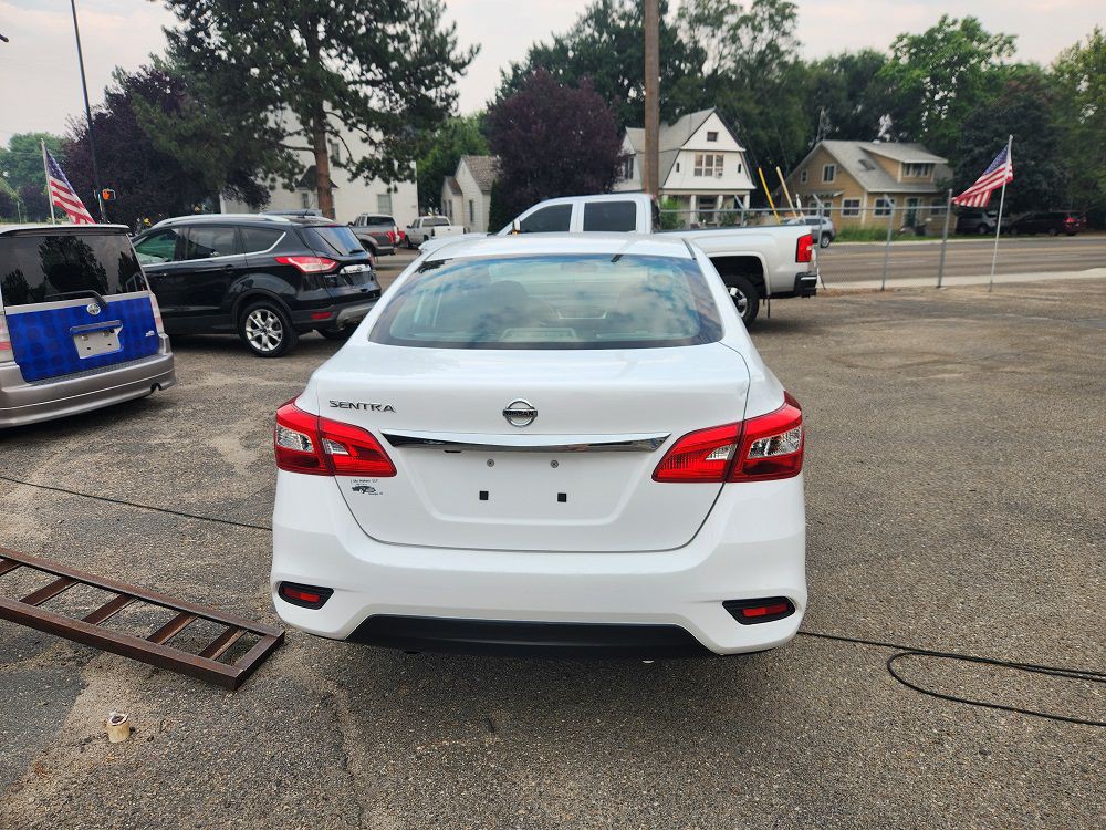 2018 Nissan Sentra Image 8