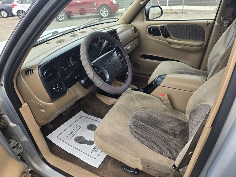 1999 Dodge Durango Image 6