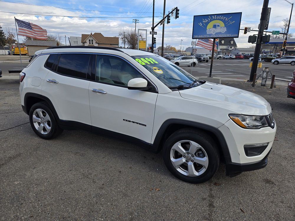 2018 Jeep Compass Image 1