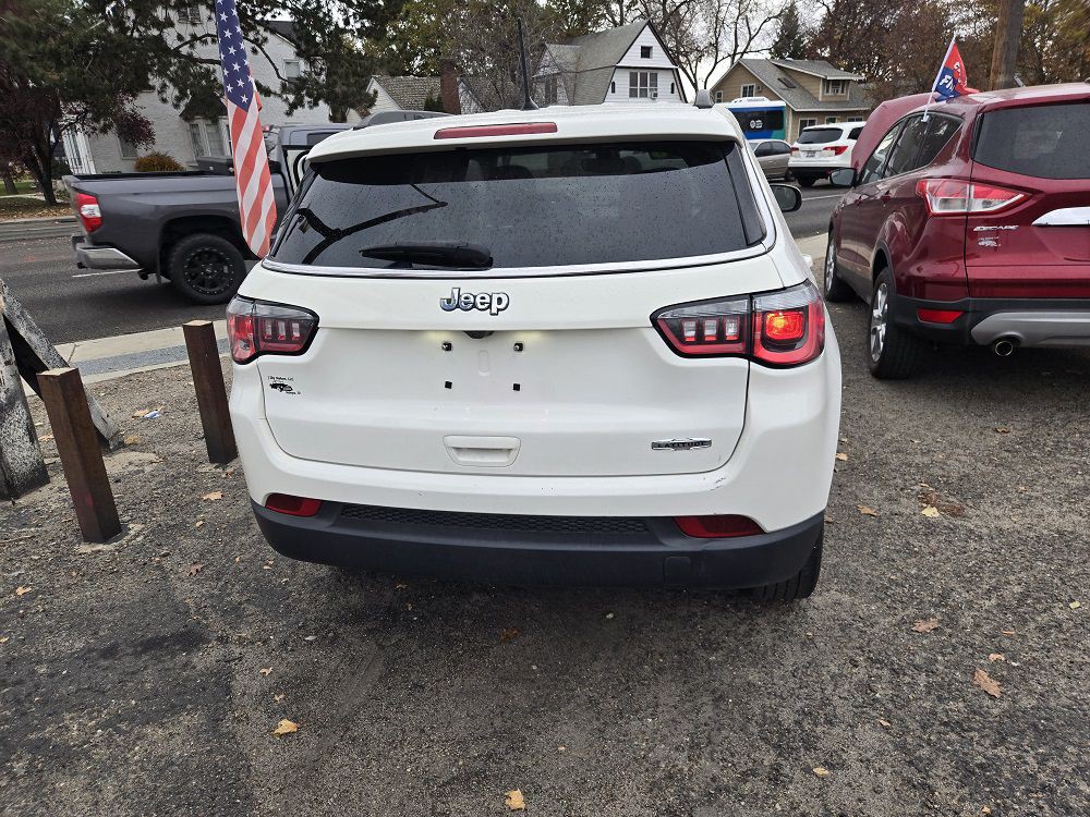 2018 Jeep Compass Image 3