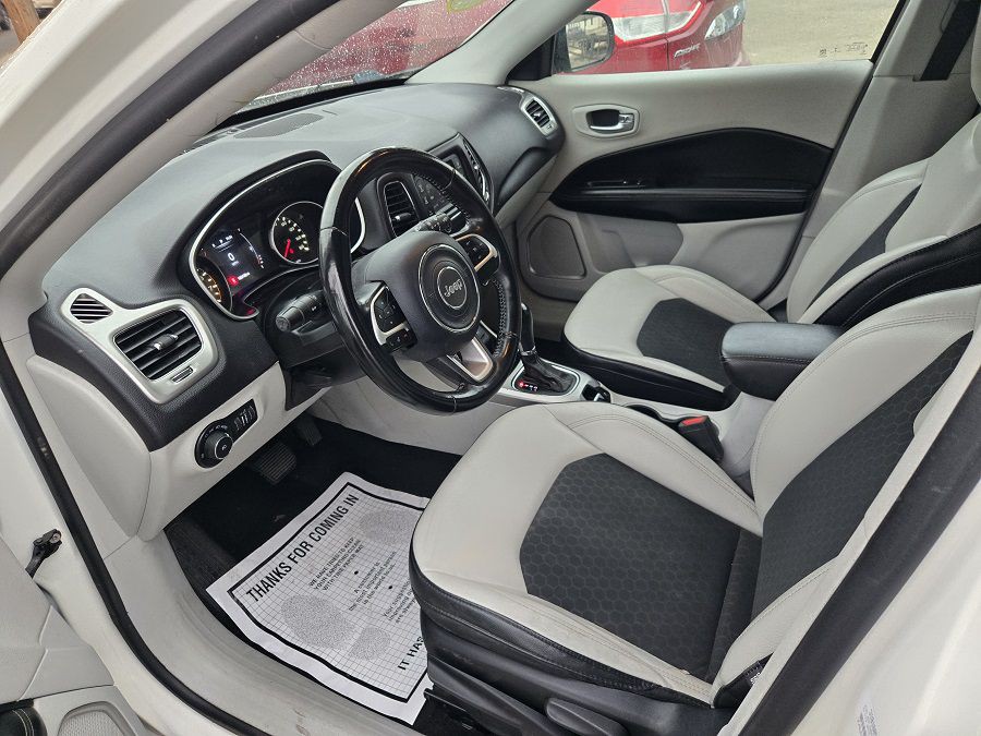 2018 Jeep Compass Image 4