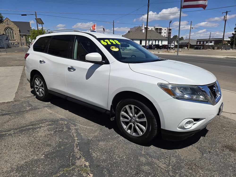 2014 Nissan Pathfinder Image 1
