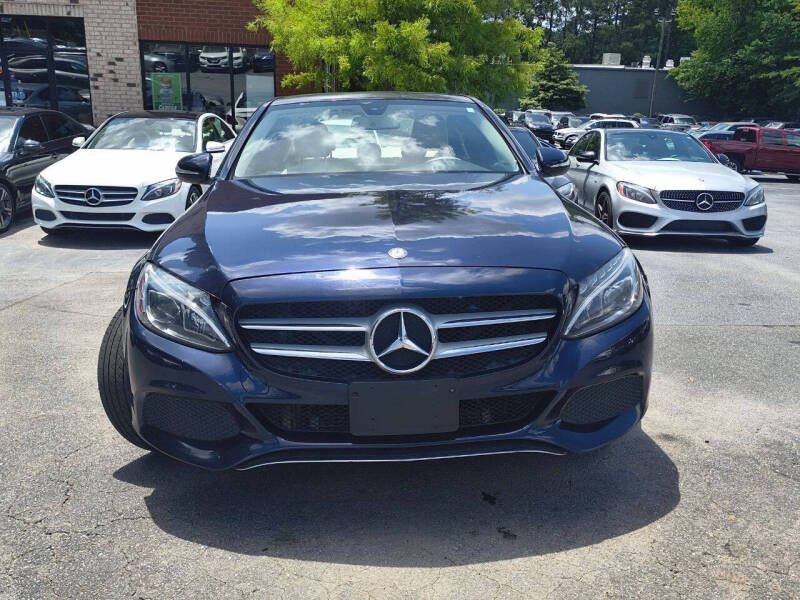 2015 Mercedes-Benz C-Class Image 2