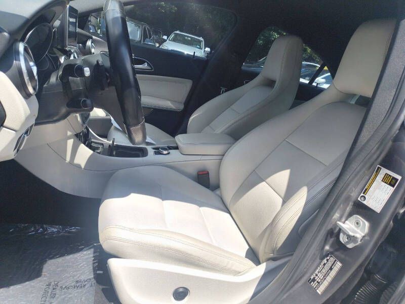 2015 Mercedes-Benz CLA-Class Image 10