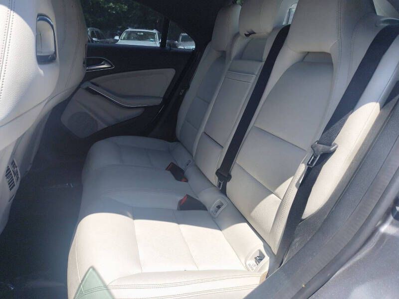 2015 Mercedes-Benz CLA-Class Image 13
