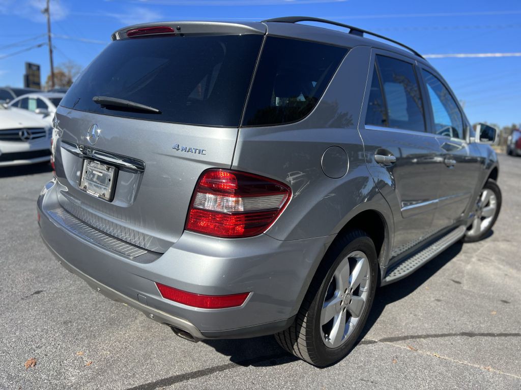 2011 Mercedes-Benz M-Class Image 4