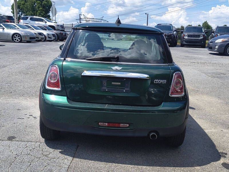 2012 MINI Cooper Image 7