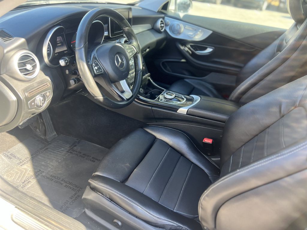 2017 Mercedes-Benz C-Class Image 8