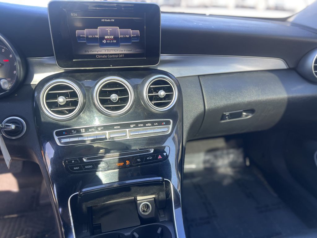 2017 Mercedes-Benz C-Class Image 13