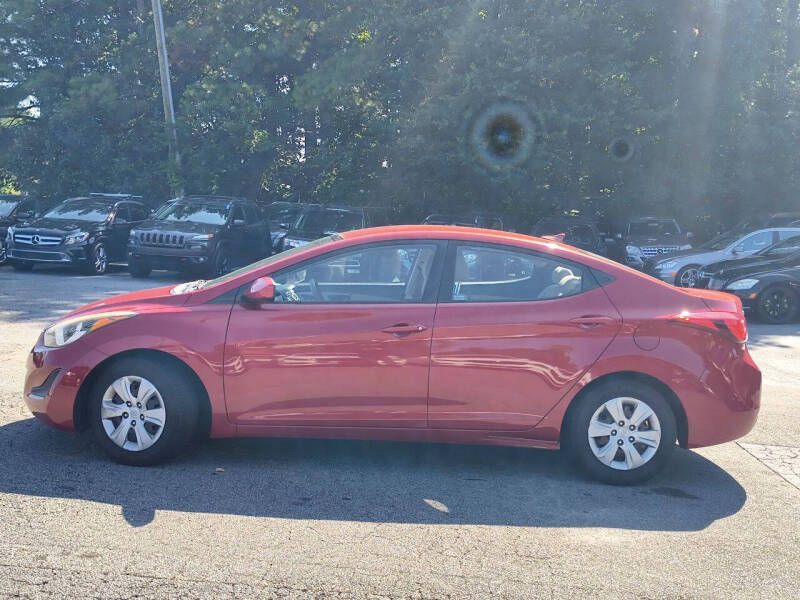 2016 Hyundai Elantra Image 5
