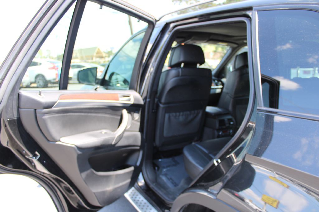 2008 BMW X5 Image 16