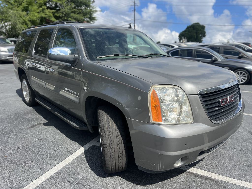 2007 GMC Yukon Image 3