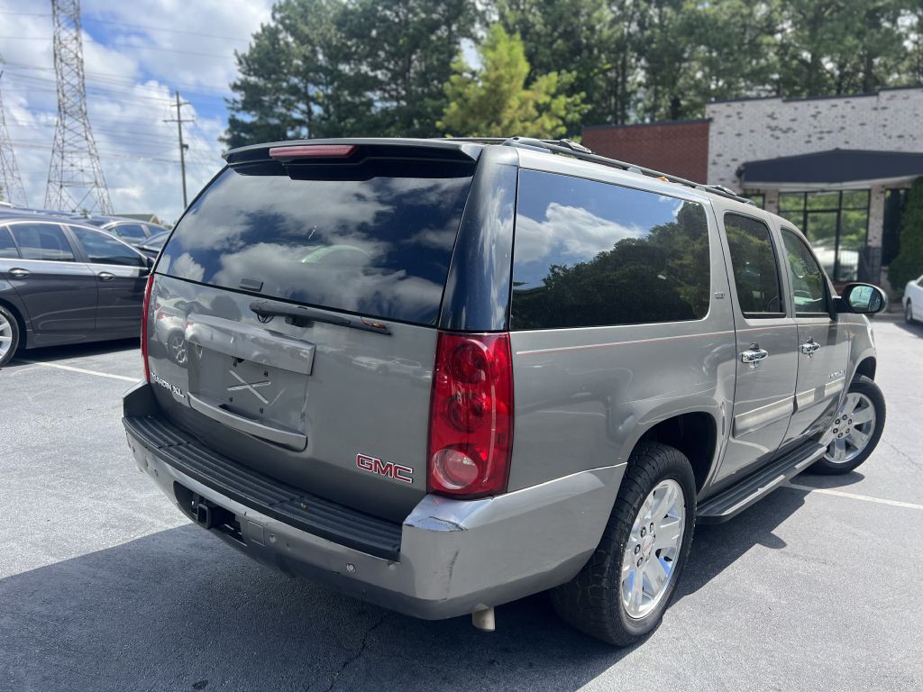 2007 GMC Yukon Image 5